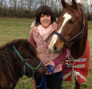 Dr Becky Lees BVSc Cert AVP (EM) MRCVS. Becky is an experienced equine vet who works as Vet Advisor for Nettex.  In her spare time she enjoys riding her horse Markie.