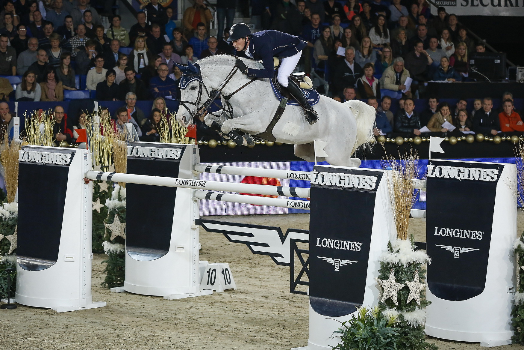 Germany s Daniel Deusser new world number one in Longines Rankings