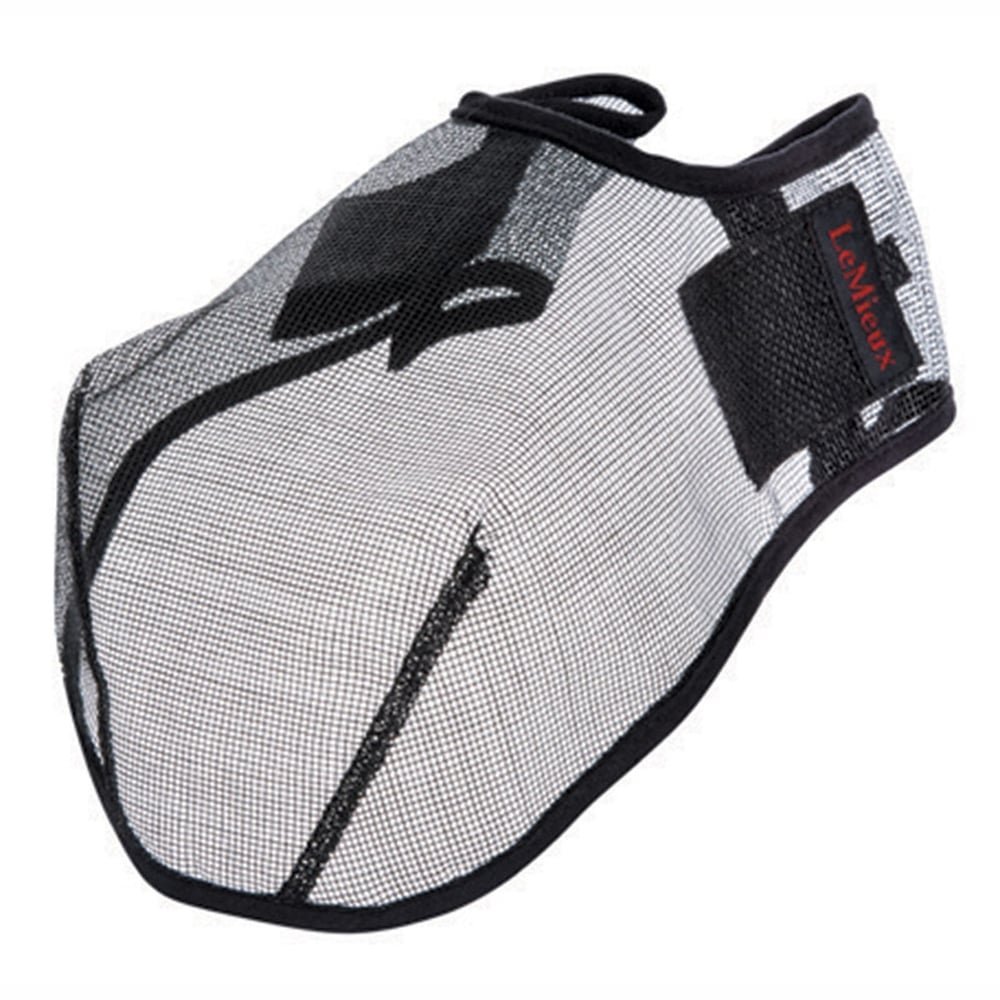adjustable Velcro fastenings - LeMieux Comfort Shield Filter Nose Net