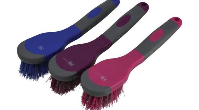stable yard products HySHINE Active Groom Bucket Cleaner Brush
