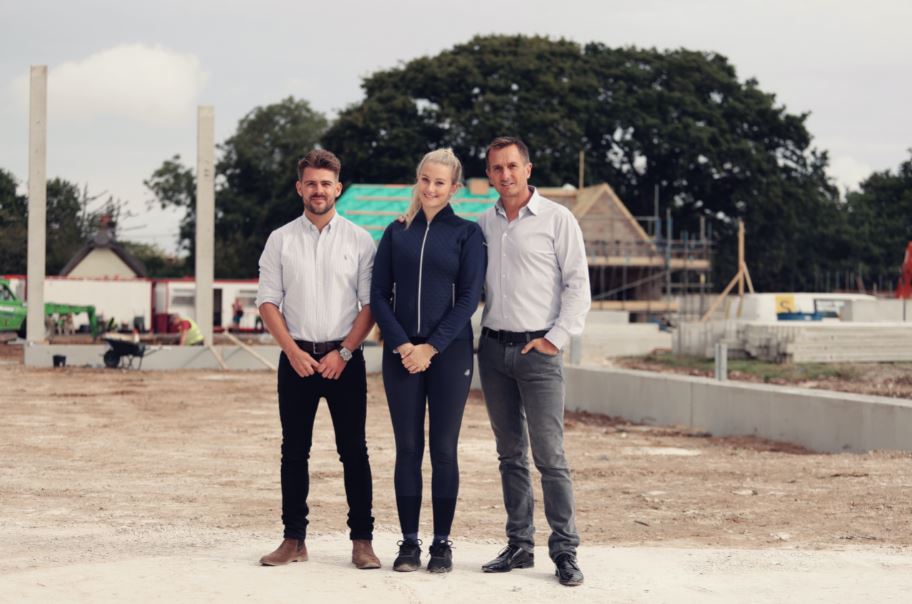 L-R: Jamie Bennett (MD Röwer & Rüb (UK) Ltd), Ellie McCarthy (U25 Team GB dressage & World Class podium potential pathway program rider) and Spencer McCarthy (Ellie’s Father & Chairman & CEO of Churchill Retirement Living). Photo credit: Events Through a Lens.