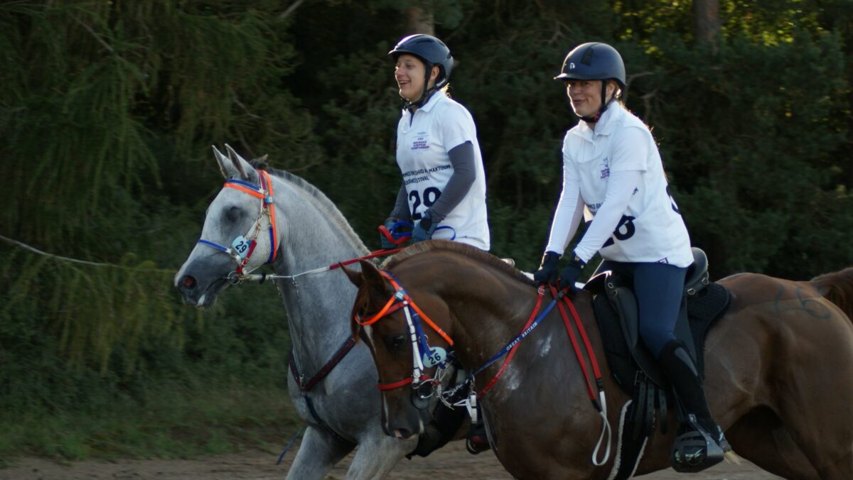 Endurance GB Team members Sarah Rogerson and Rachael Atkinson