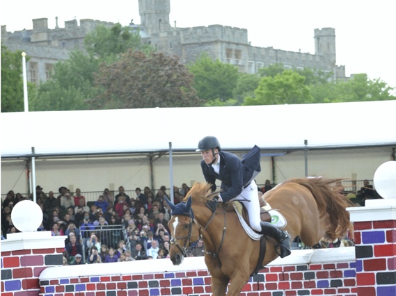 Royal Windsor Horse Show Puissance