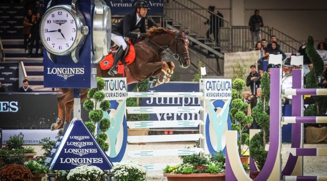 The brilliant 16-year-old geldings Hermes Ryan galloped to victory for French rider Simon Delestre at the third leg of the Longines FEI Jumping World Cup™ 2021/2022 Western European League in Verona, Italy today. (FEI/Massimo Argenziano)