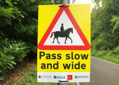 pass slow and wide sign in oxfordshire