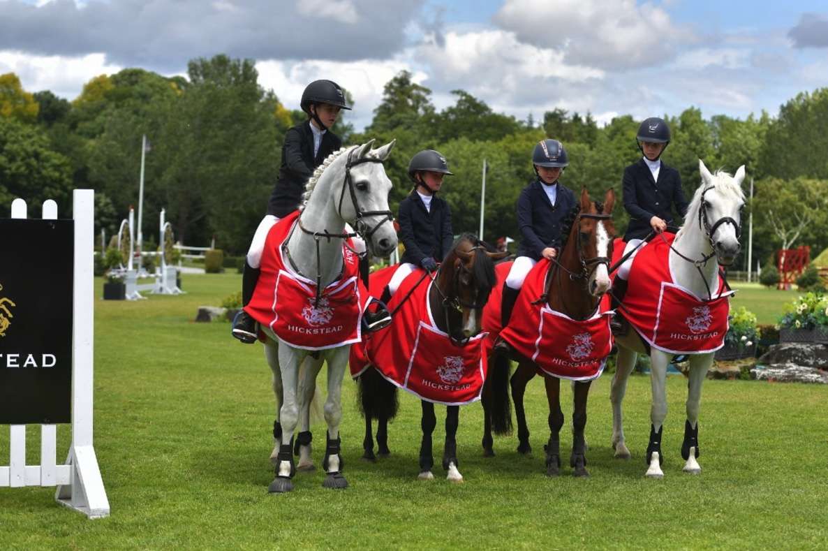 Shane’s daughter Darcy Breen was part of the winning Cottesmore School team in the Junior Schools competition at the Hurst College National Schools and Jumping Championships, alongside her cousin Mia Breen (riding Golden Frisky) and their team-mates Orla Burrell-Thompson and Daisy Andrews.