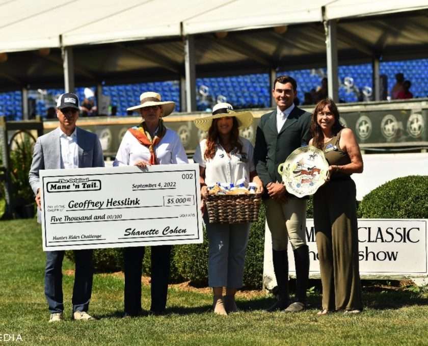 Geoffrey Hesslink won the $5,000 Mane 'n Tail Hunter Rider Challenge with over 1,100 points. © KindMedia 