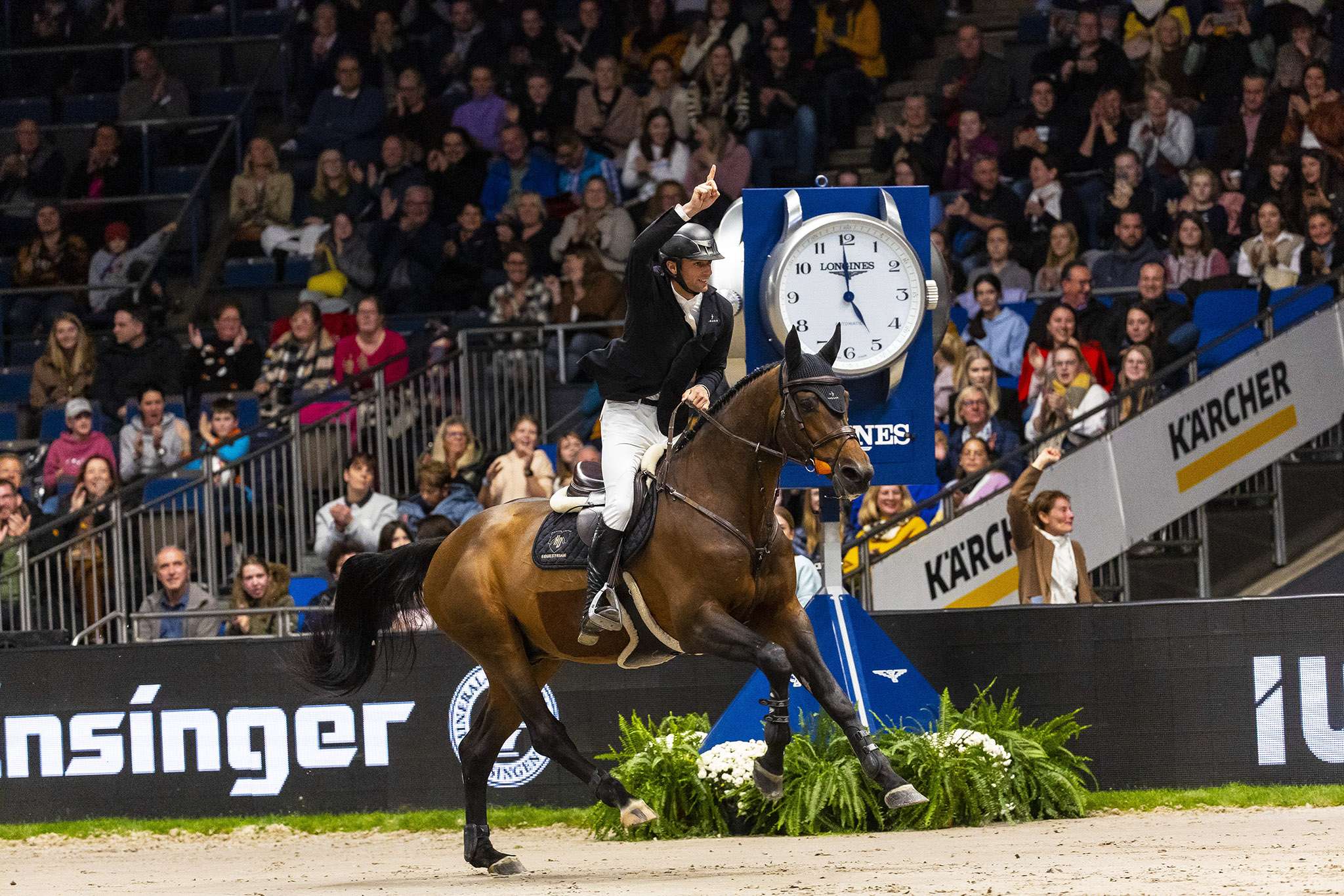 Germany’s Richard Vogel and United Touch S celebrating victory in today’s Longines FEI Jumping World Cup™ 2022/2023 Western European League qualifier in Stuttgart (GER). (FEI/Leanjo de Koster)